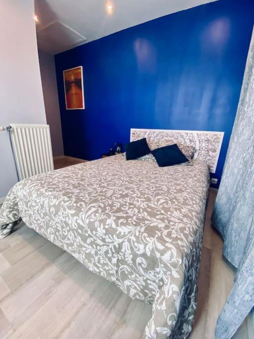 Apartment Duplex En Centre-ville Torcy (Seine-et-Marne)