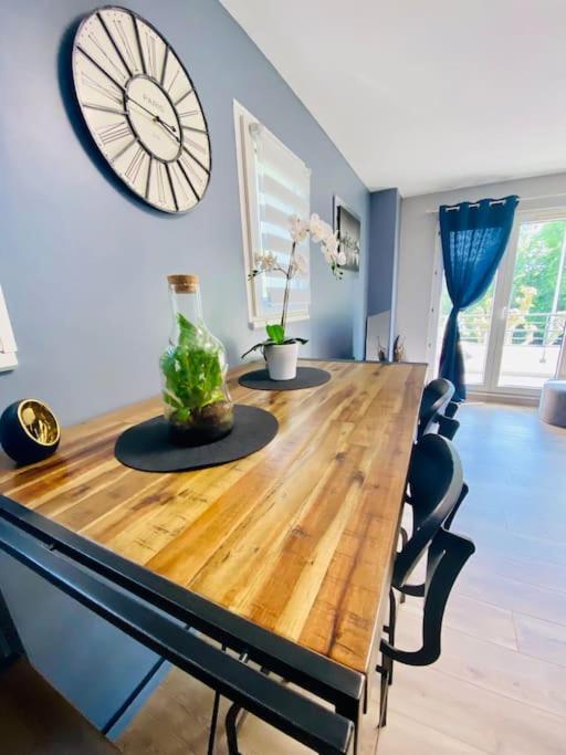 Duplex En Centre-ville Apartment